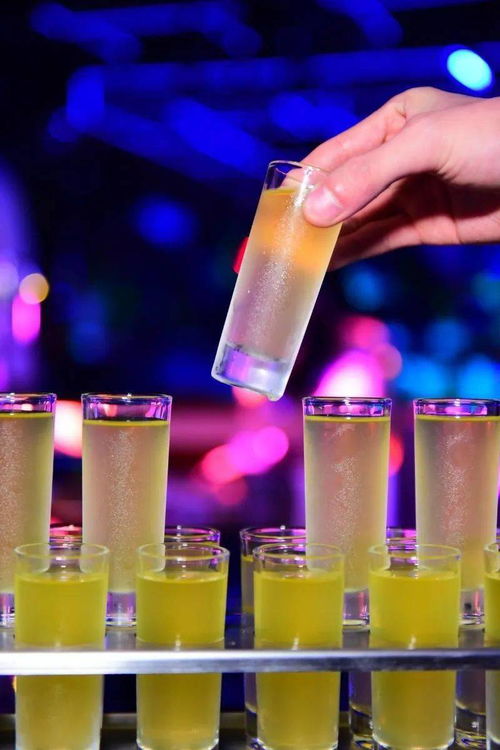 在辰色，捕捉實現快樂的一萬種可能 微醺時刻的無限探索